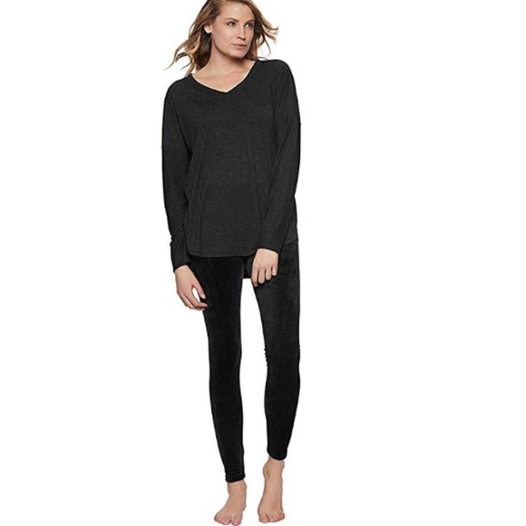 Felina Other - NEW Felina Ladies’ Velour Lounge Pajama Set